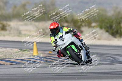 media/Jan-15-2026-Racers Edge (Thu) [[dfebeb70ab]]/3-B Group/Session 4 (Turn 5)/